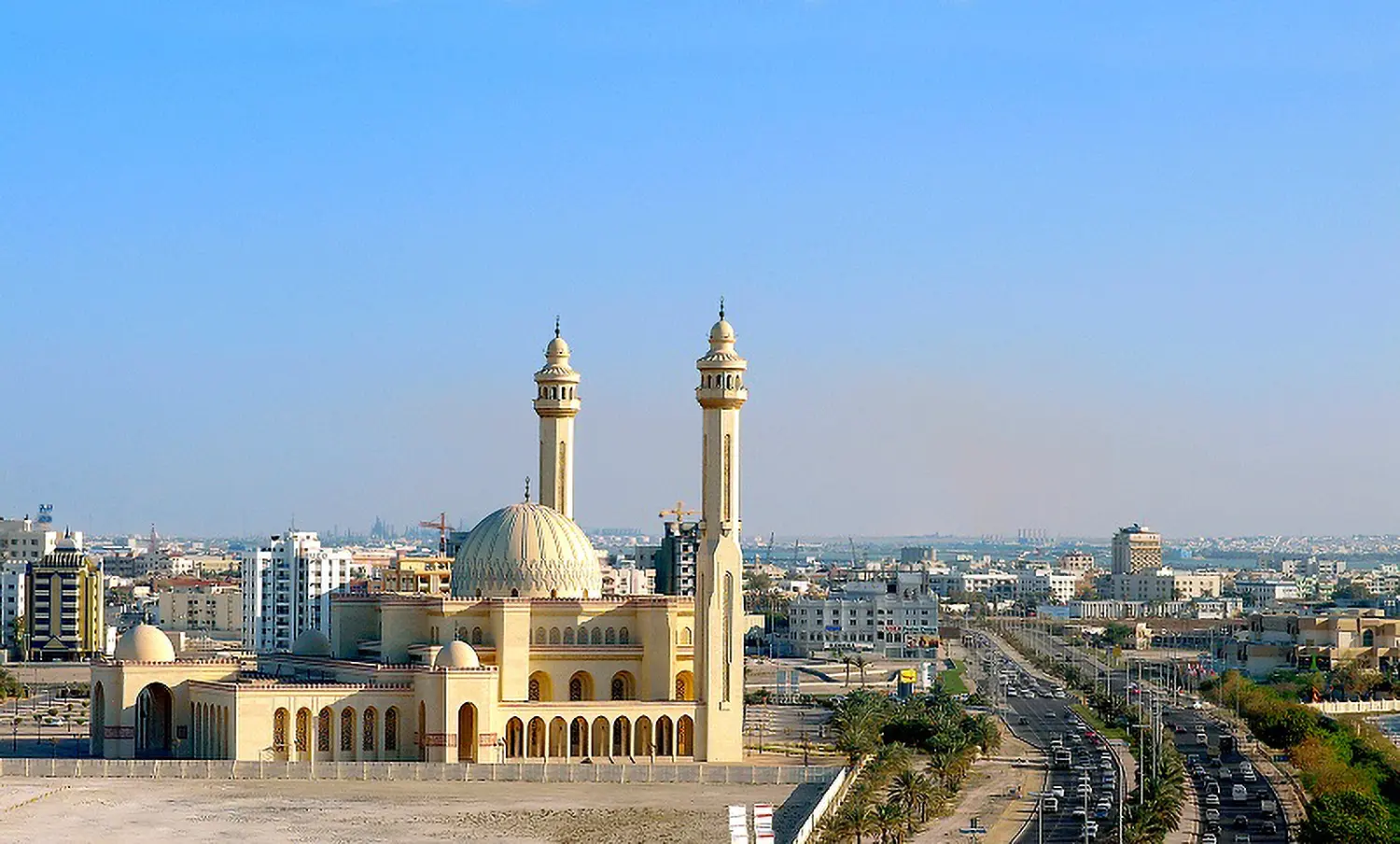 Bischofsberger-Reisen_Land_Bahrain_Moschee