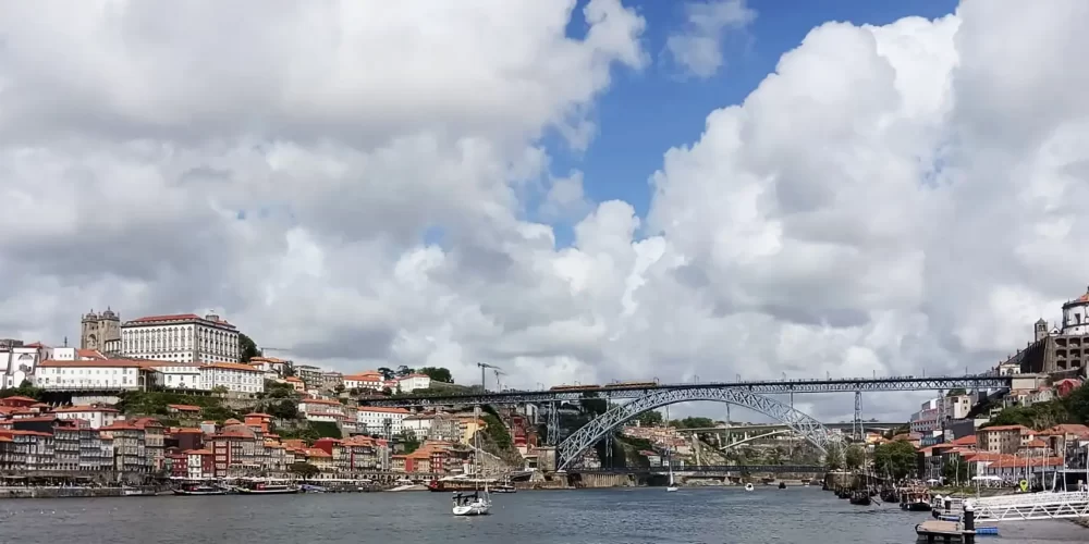 Bischofberger-Reisen-Porto-Titelbild