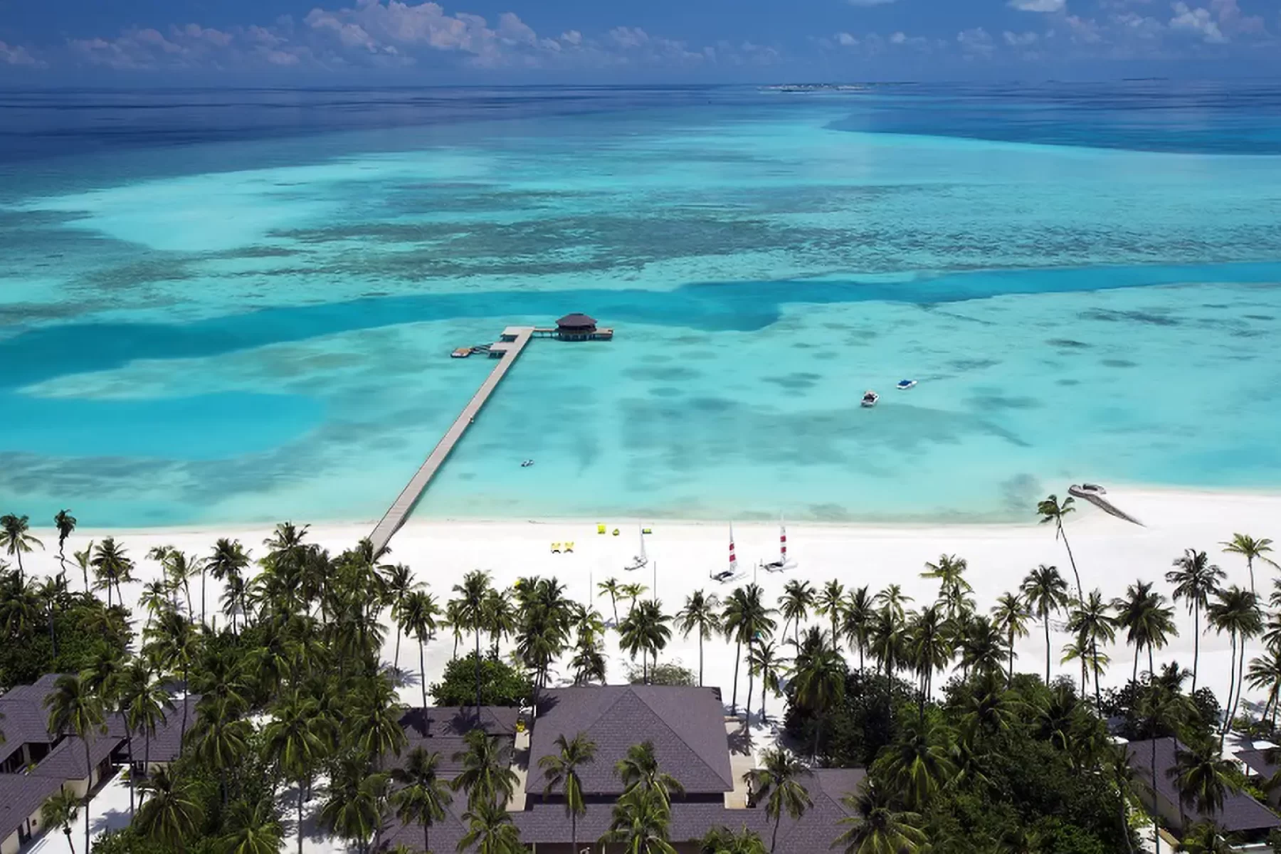 Bischofberger-Reisen_Malediven_Uebersicht-Atmosphere-Kanifushi-Maldives