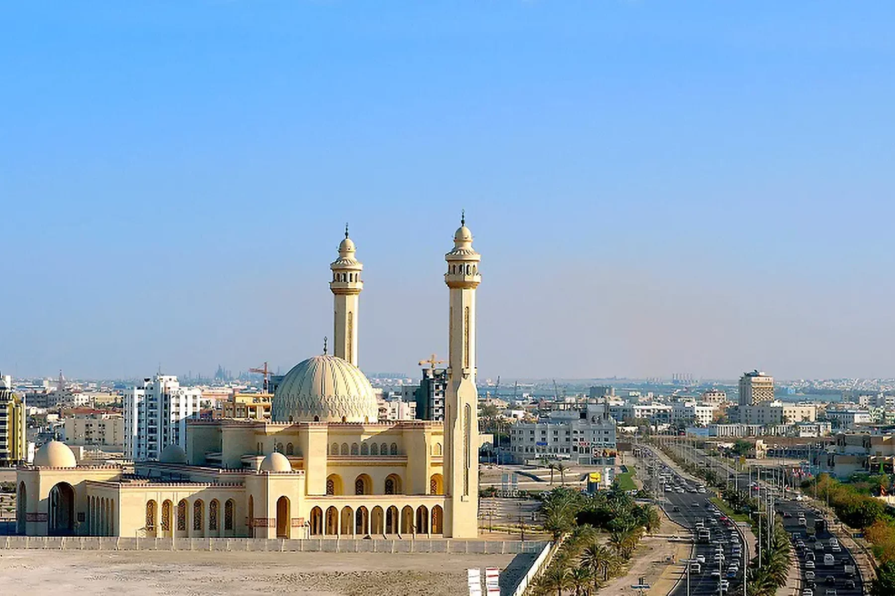 Bischofsberger-Reisen_Land_Bahrain_Moschee